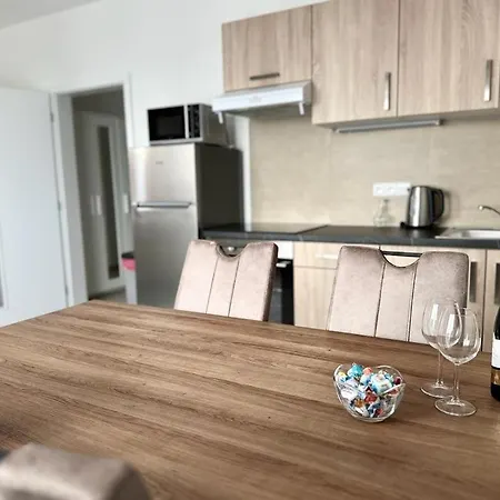 Appartement Sky 512 *