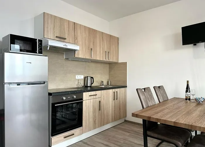 Sky 512 Lägenhet Plzeň